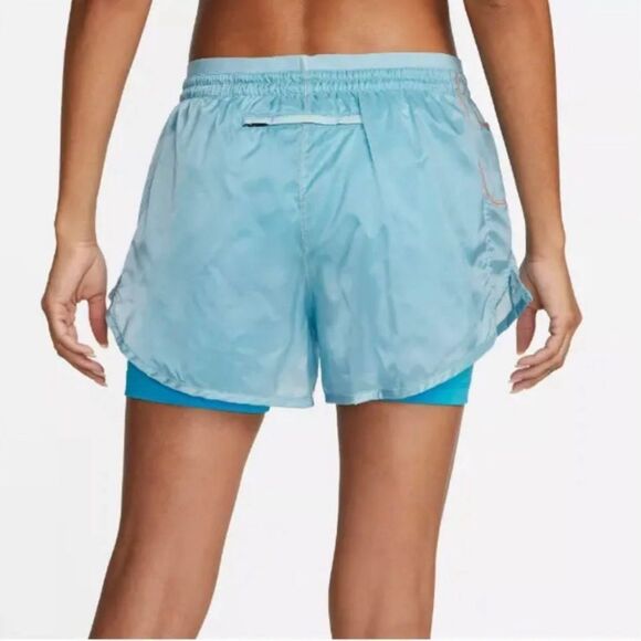 NWT Nike Icon Clash Tempo Blue  2-in-1 Mid-Rise Running Shorts Size Medium - Picture 3 of 7